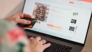 Painel da plataforma B2drop mostrando produtos eletrônicos virais para dropshipping nacional em marketplaces como Shopee e Amazon.